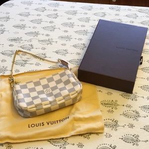 Louis Vuitton wristlet